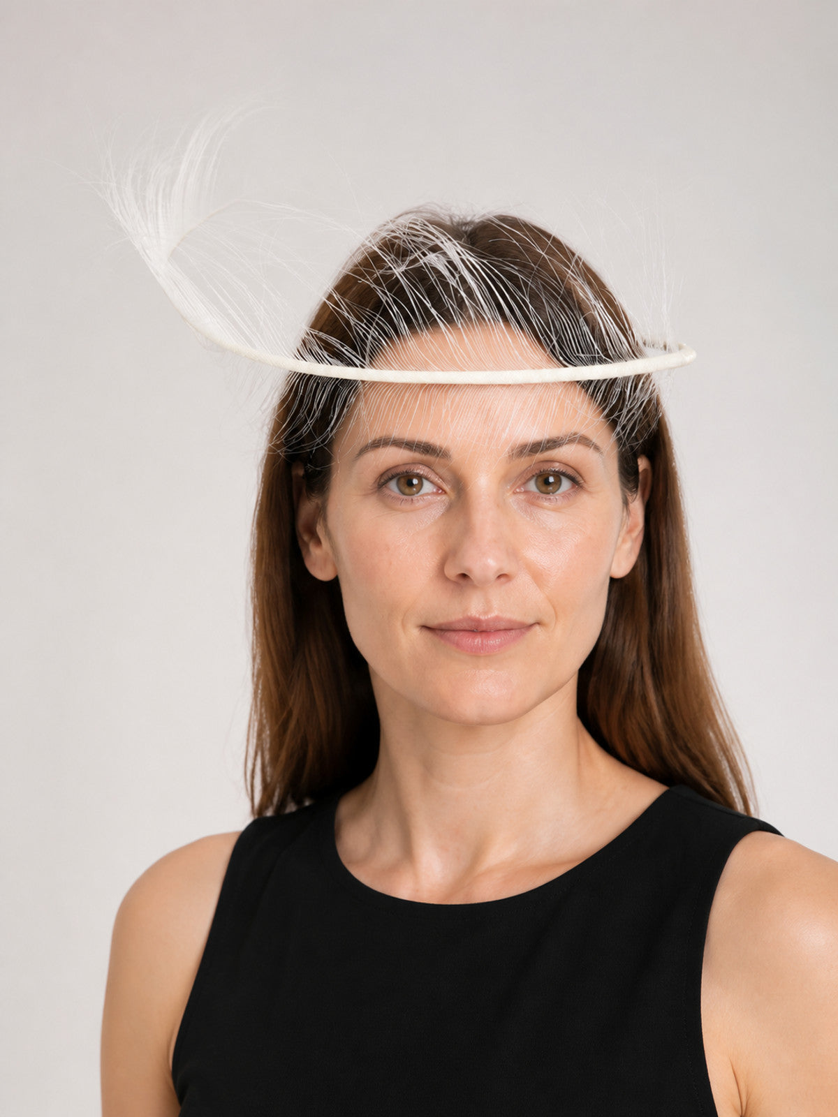 Carnival Headband with White Feathers, Accessory main product view