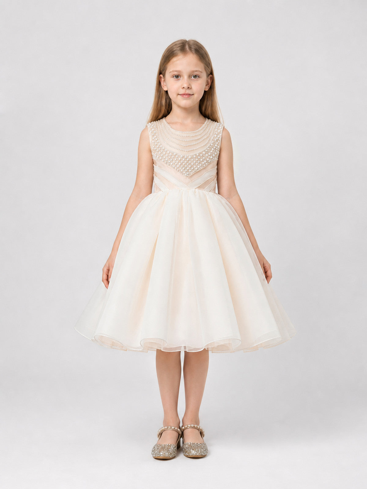 Full Dress with Pearls and Sequins for Special Occasions