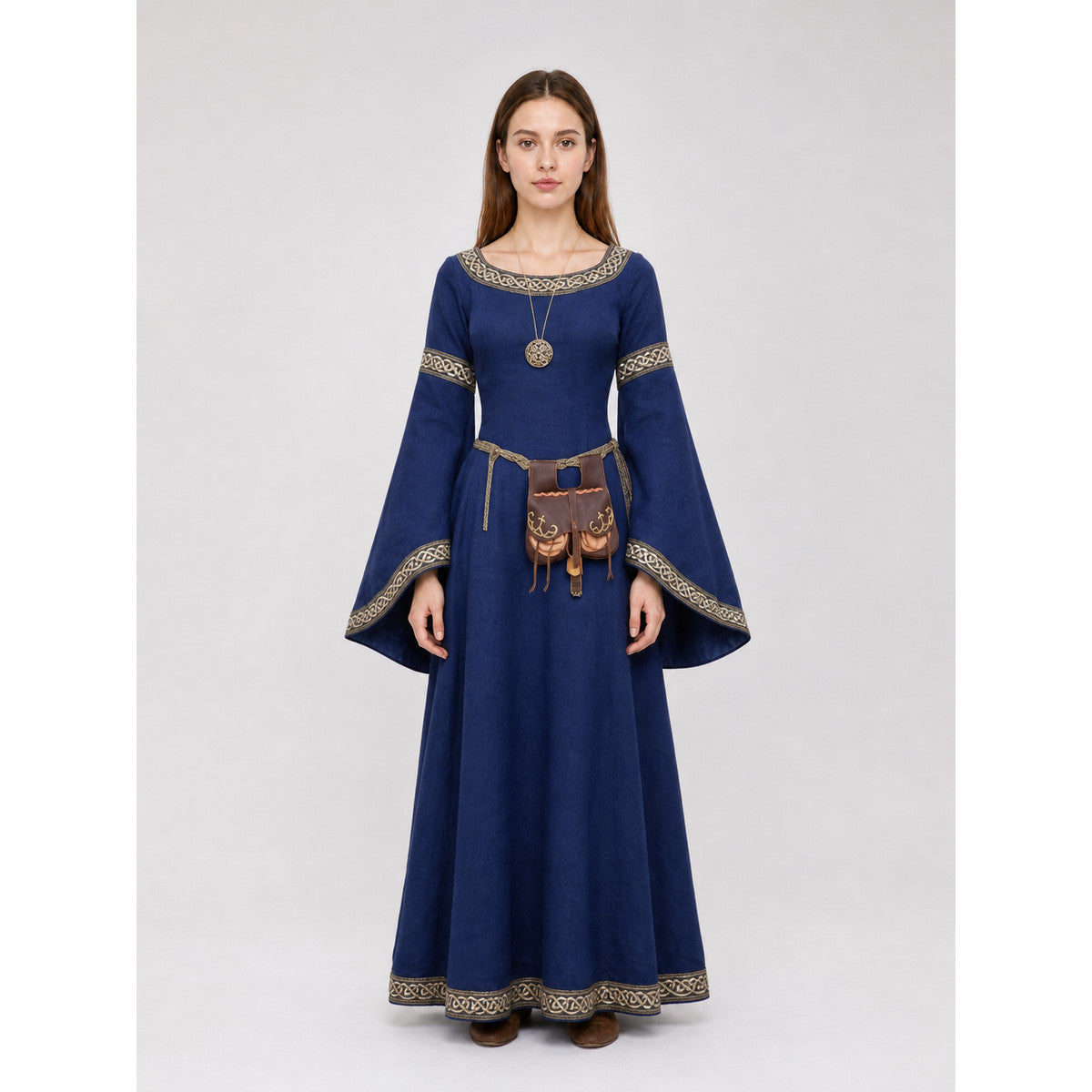 Long Medieval Dress with Belt and Pendant