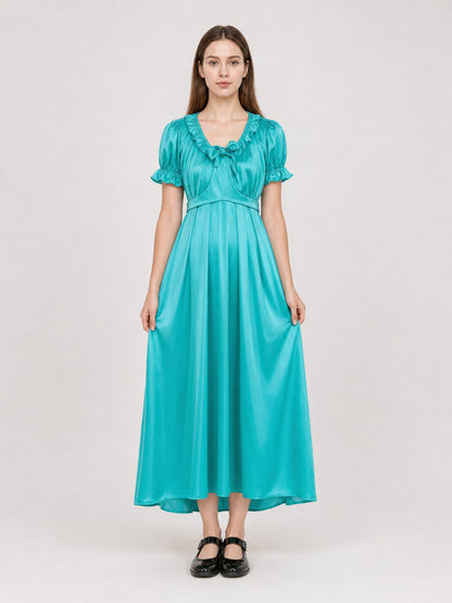 Statue of Liberty-Style Stage Costume on-model view