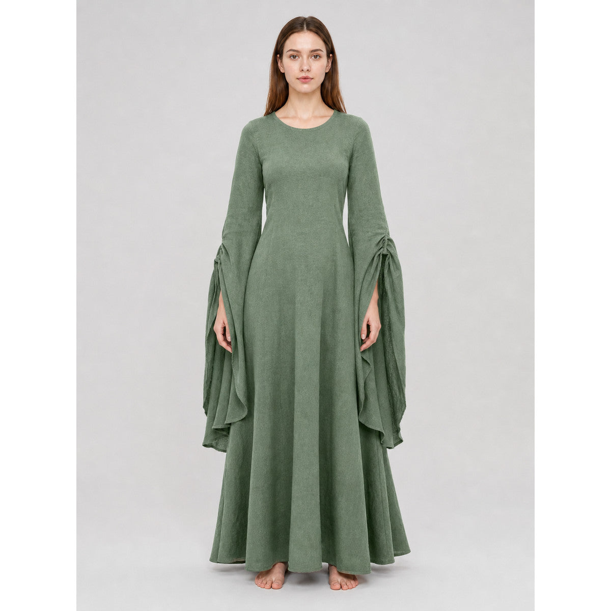 Long Green Retro-Style Dress with Belt