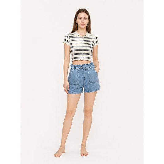 Light Blue Relaxed-Fit Denim Shorts with an Elastic Waistband and Drawstring