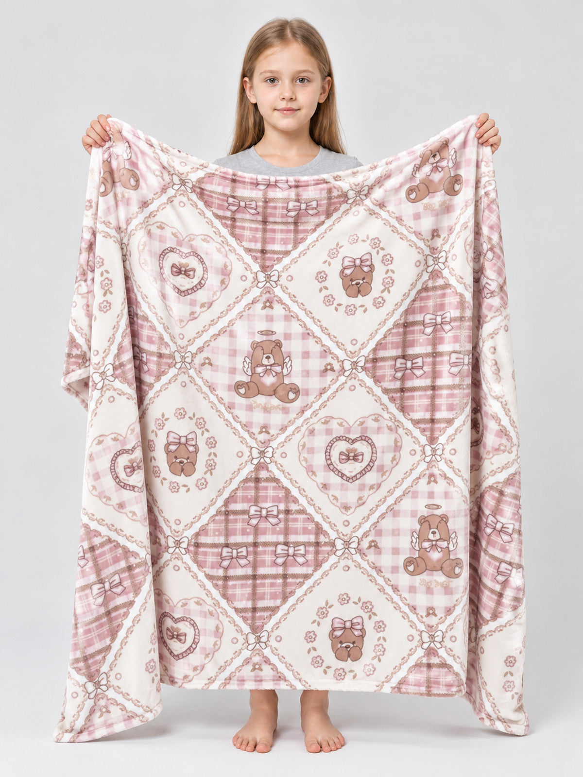 Reversible Fleece Blanket with Bears and Bows, Pink