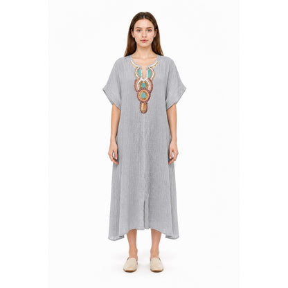 Loose-Fit Midi Dress with Beads and Round Neckline main product view