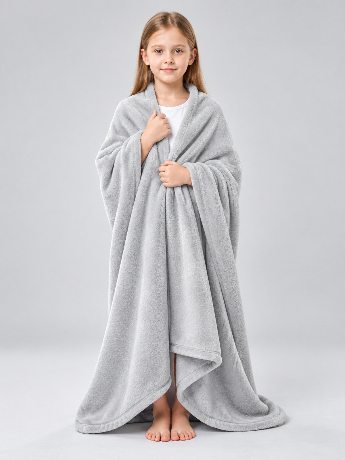 Silver-gray polyester blanket with bound edges