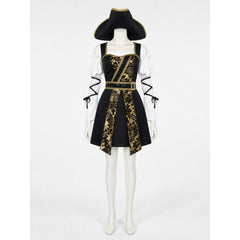 Baroque-Style Pirate Costume with Hat and Belt
