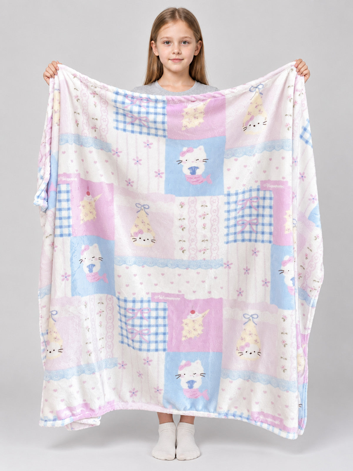 Reversible Fleece Blanket with Kittens and Bows, Pastel