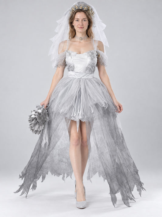Ghost Costume: White Dress with Veil and Wreath