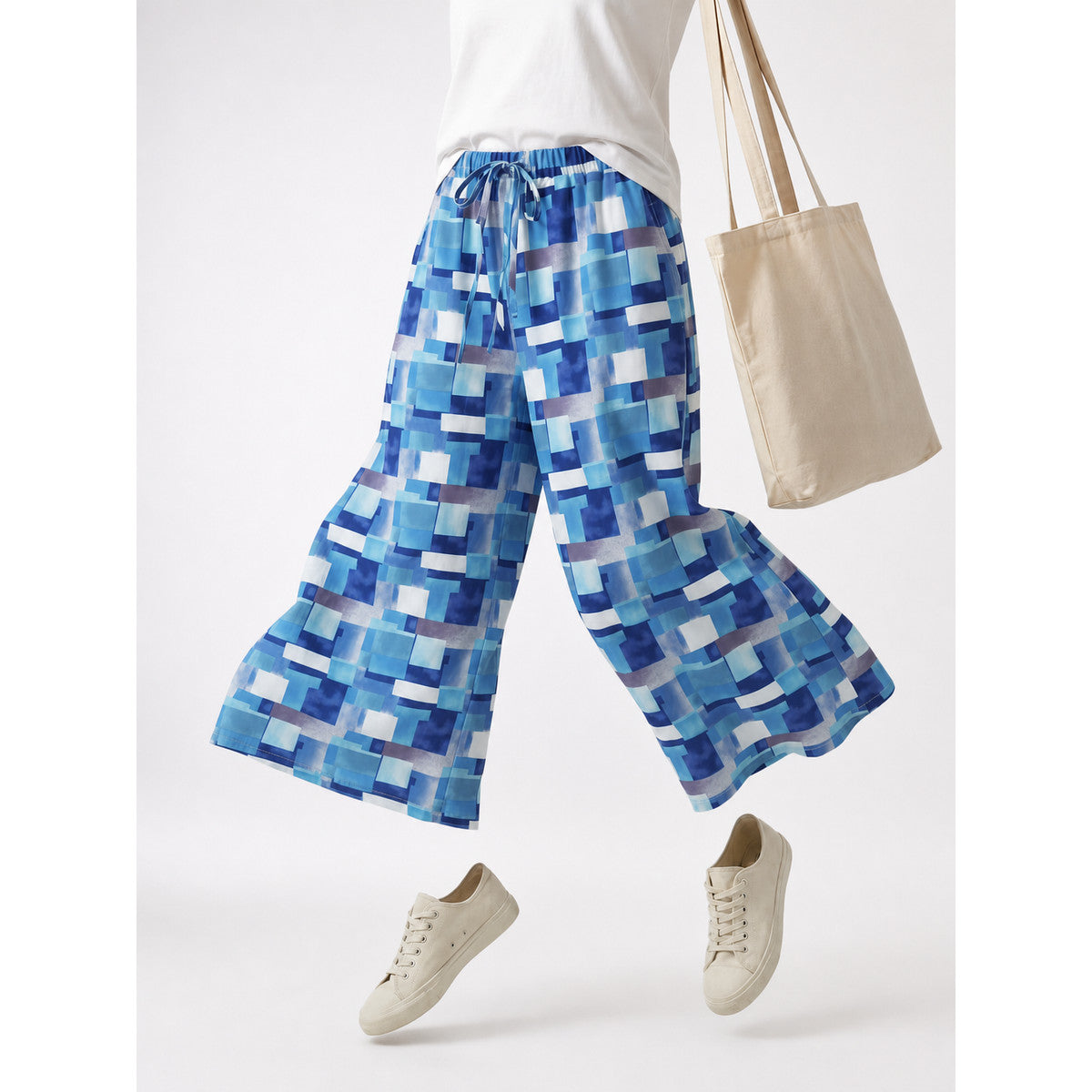 Wide-Leg Pants with Geometric Print