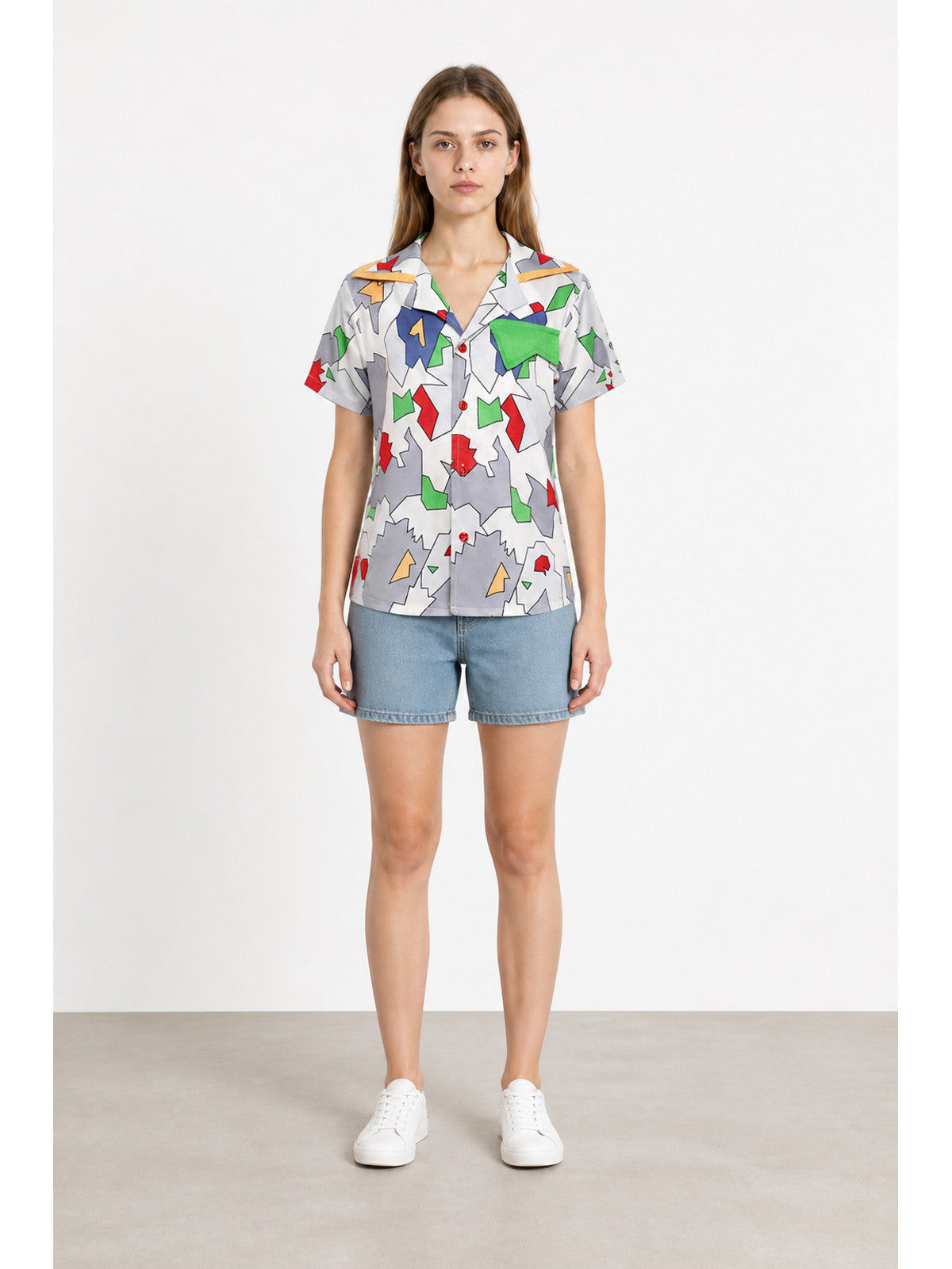 Short-Sleeve Shirt with Geometric Print main product view