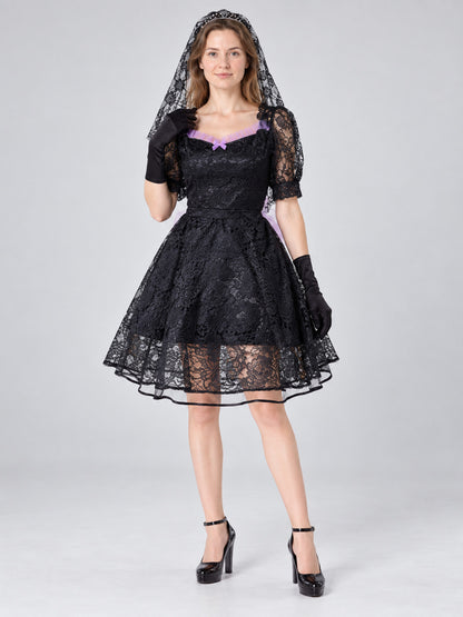 Gothic-Style Carnival Costume with Veil and Gloves