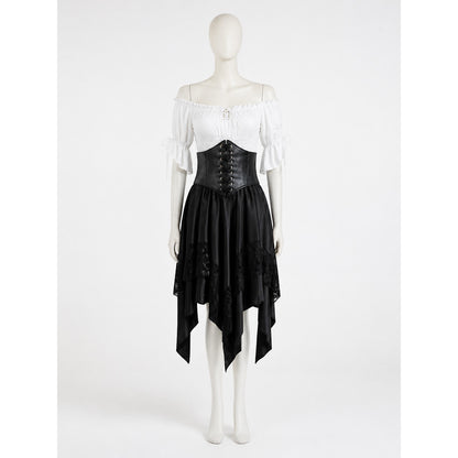 The set features a theatrical pirate style and consists of a white cropped on-model view