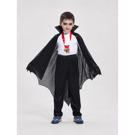 Children’s Halloween vampire costume with cape