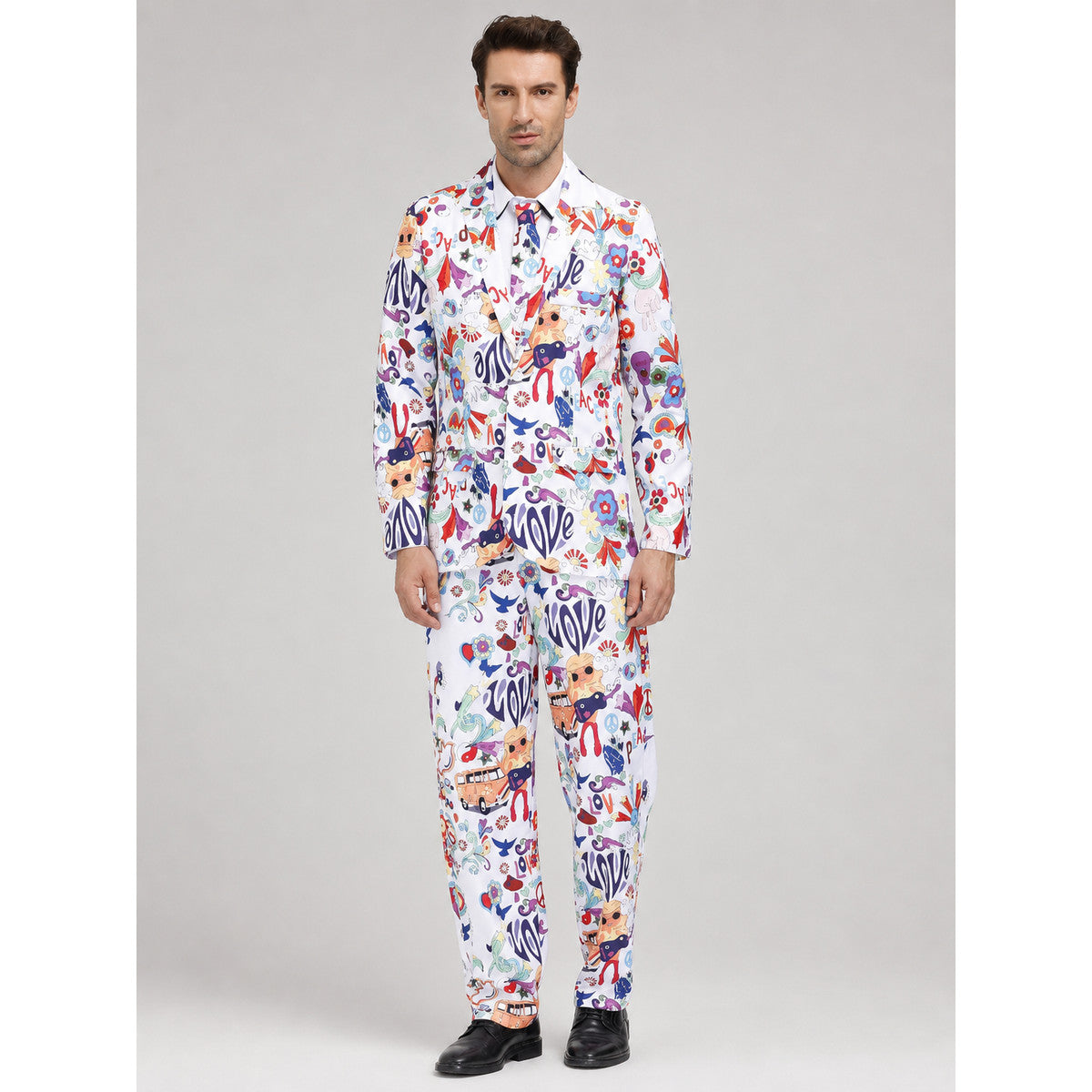 Costume with LOVE print — jacket and pants
