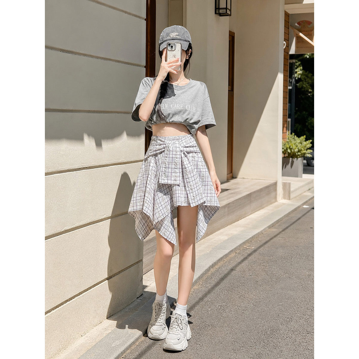 Women's Set: Short T-Shirt and Plaid Skirt