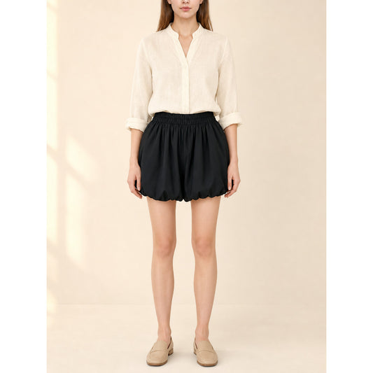 Mini skirt with a high elastic waistband and a full silhouette