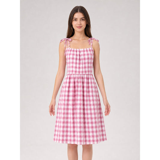 Barbie-Style Costume: Plaid Dress and Hat