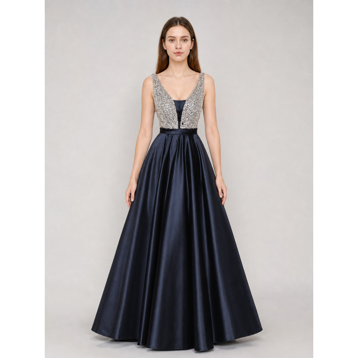 Elegant floor-length dress with a V-neckline