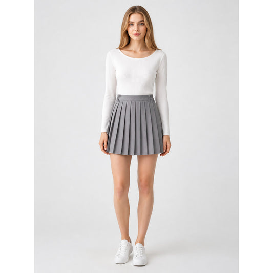 Gray Pleated Short Skirt with Elastic Waistband