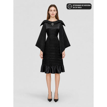 Gothic cosplay costume with crown and wand