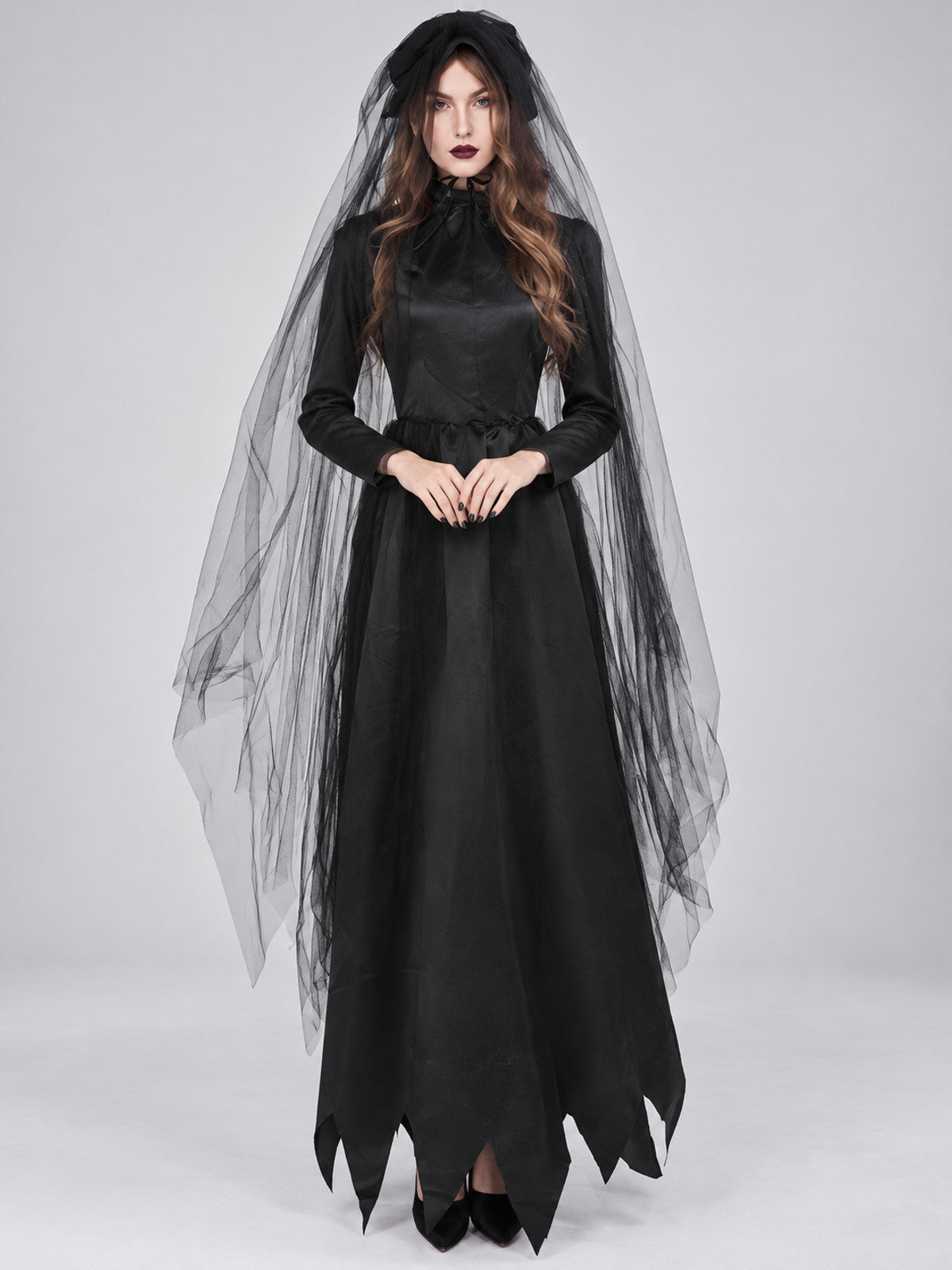 Vampire Costume: Black Dress, Hat, Veil