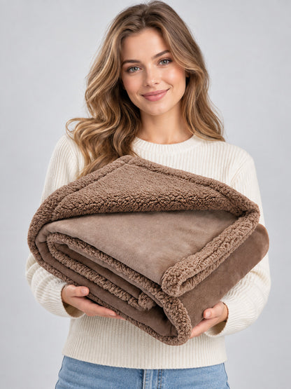 Reversible Pet Blanket with Edging on-model view