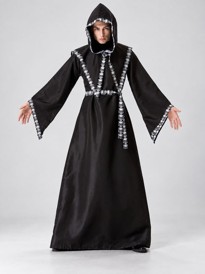 Vampire Costume: Black with Hood and Belt
