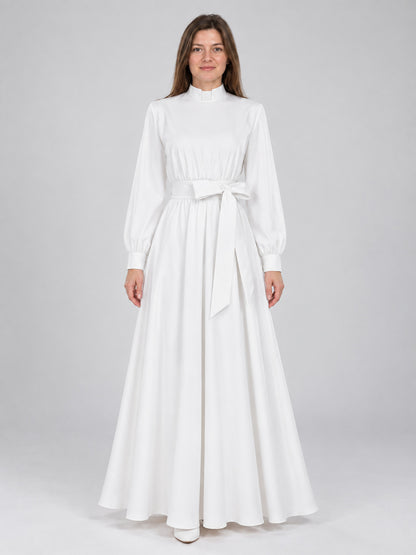 White nun costume made of linen and polyester with belt