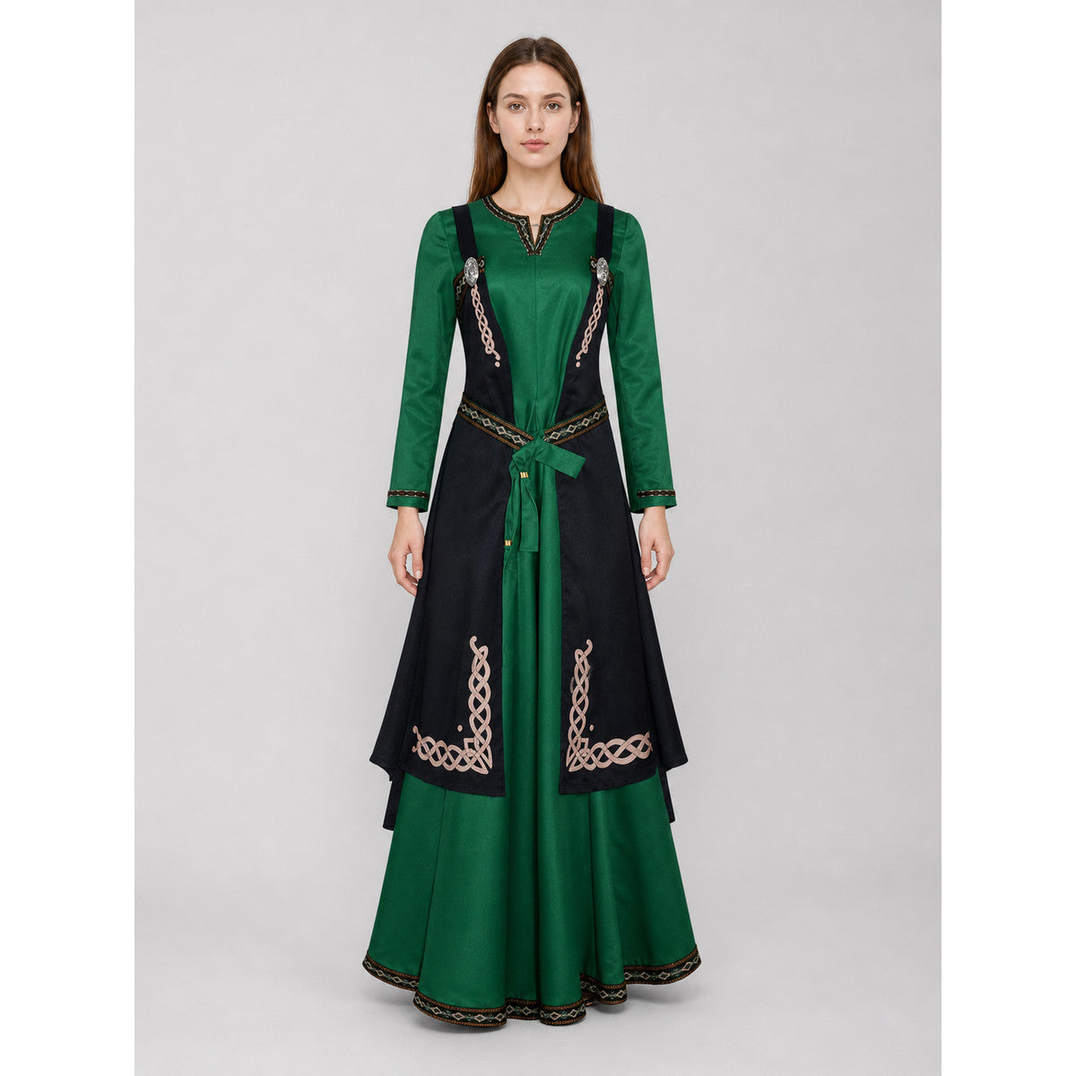 Retro Dress with Pattern and Long Sleeves