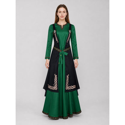 Retro Dress with Pattern and Long Sleeves