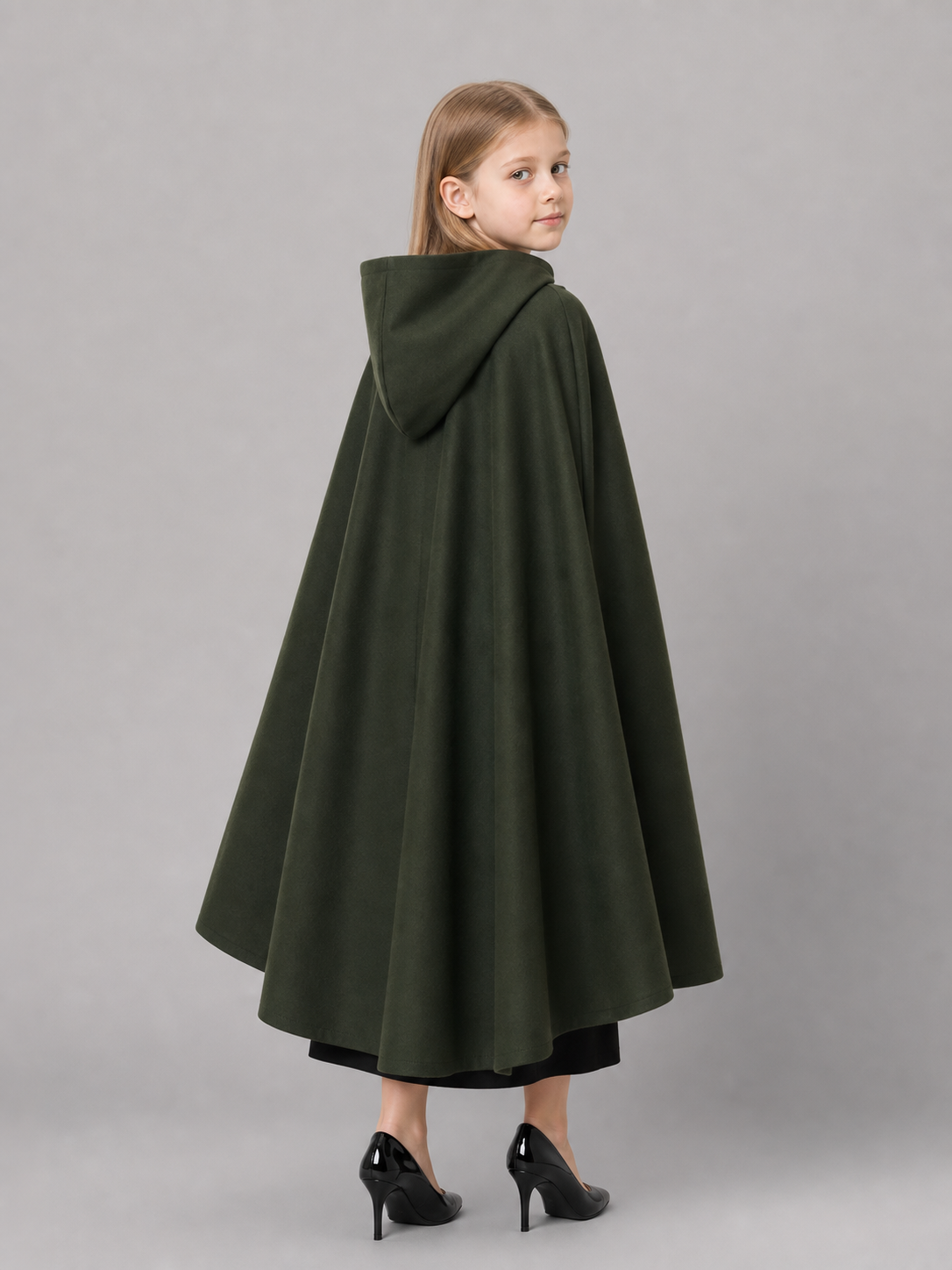 Green Hooded Costume Cloak, XL