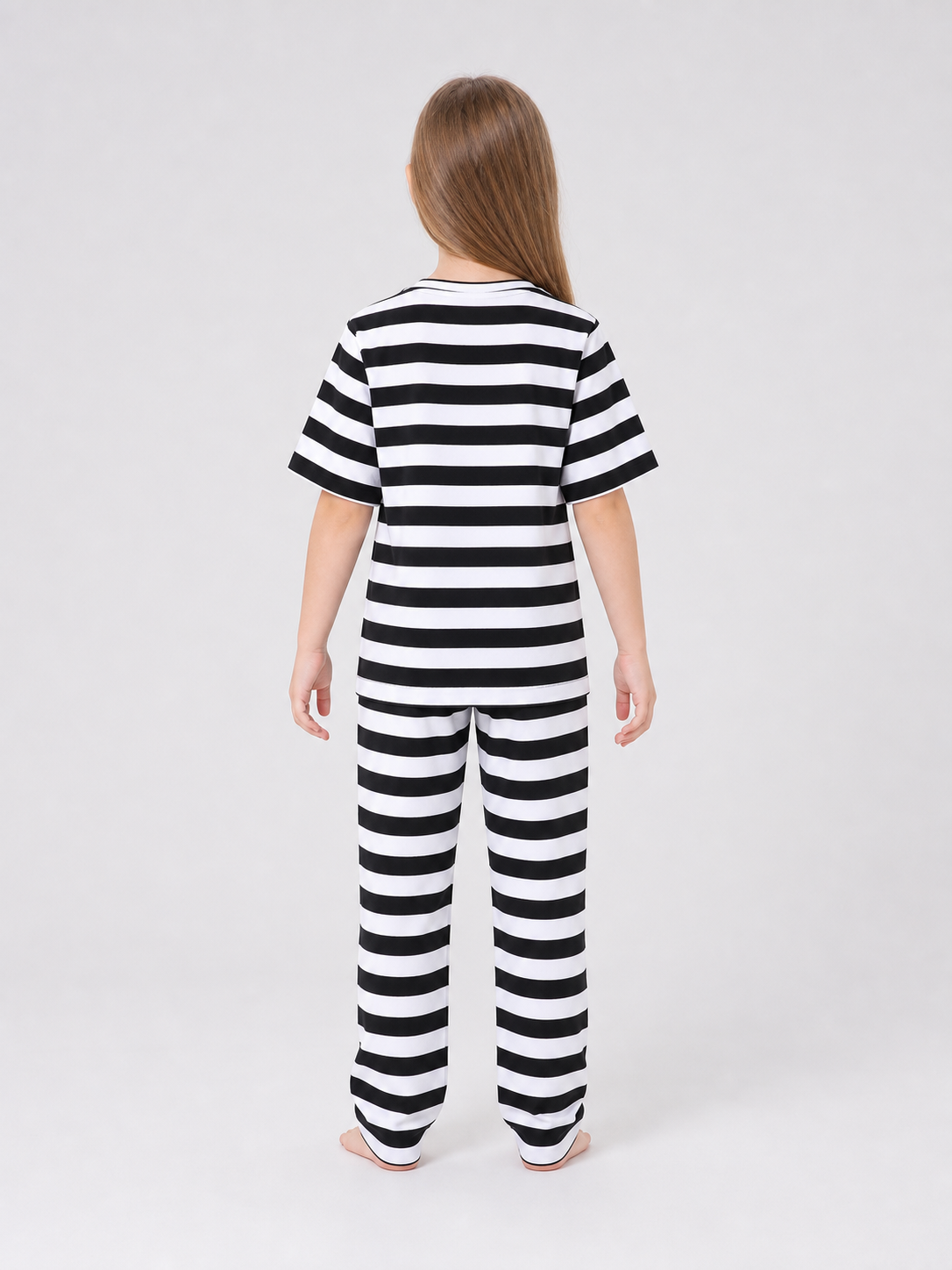 Striped Children's Costume for Themed Looks. This set comes in a contrasting