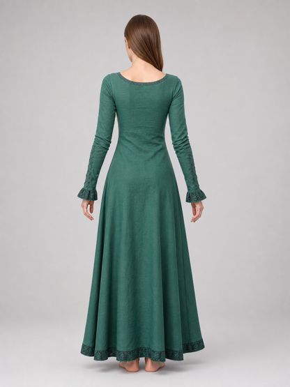 Medieval Green Maxi Dress with Long Sleeves