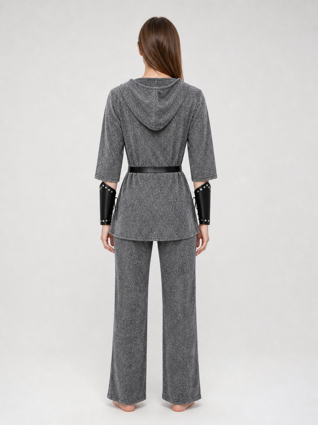 The set is designed in a medieval style and is suitable for creating a cosplay or stage-performance look. It includes a gray long top with a hood, a headpiece in the form of a gray hood, black bracers, and a black belt with a square buckle 