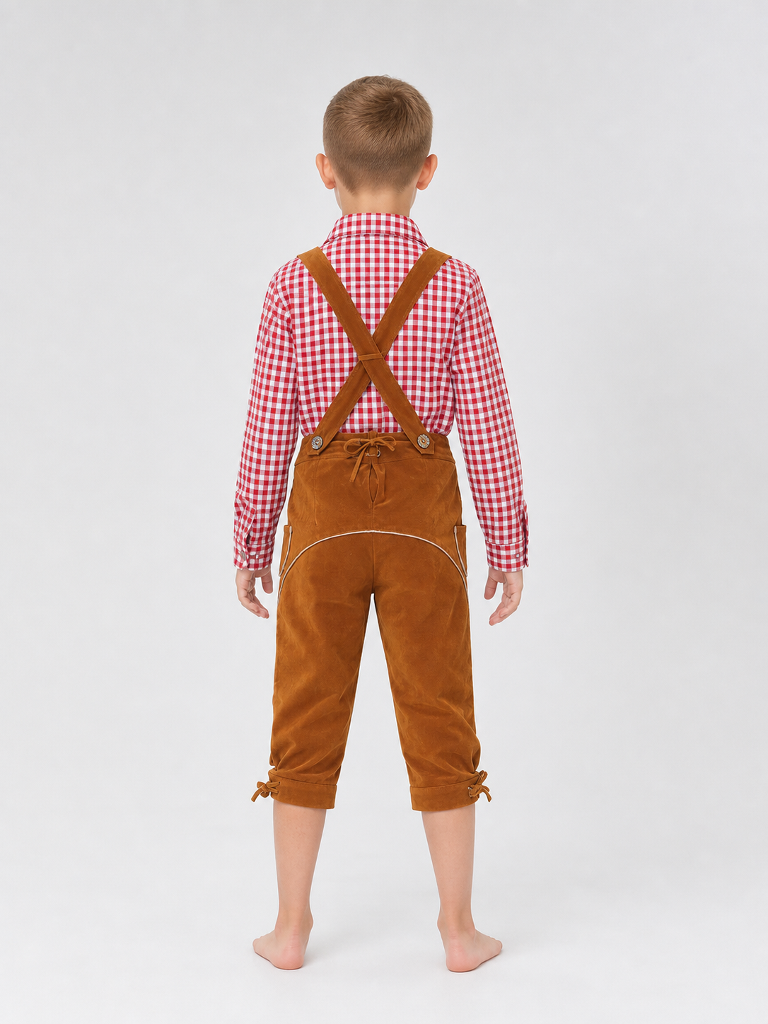 Bavarian Costume for Celebrations: Shirt and Pants