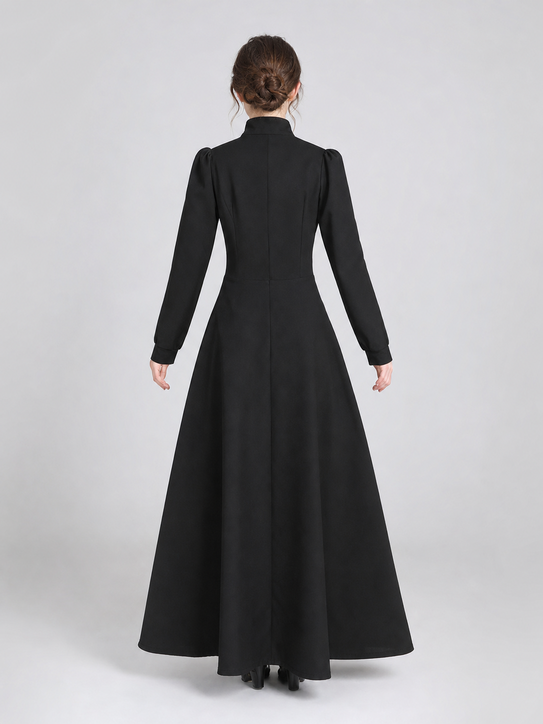 Cosplay Costume: Black Dress and Pointed Hat