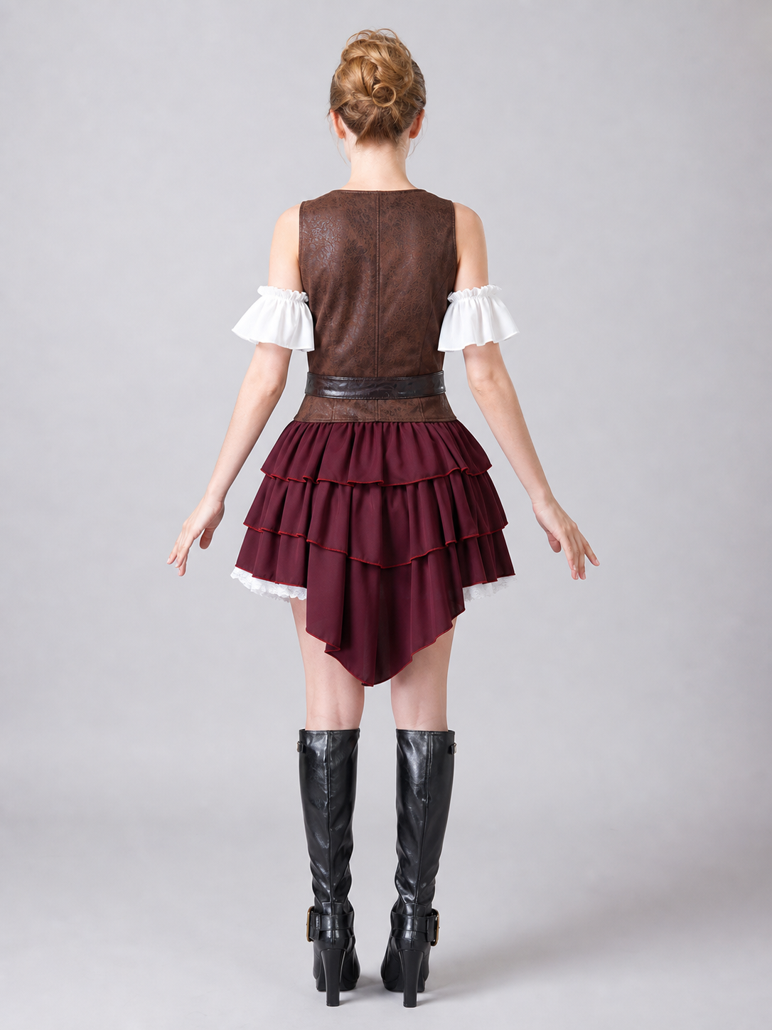 Pirate costume with hat and accessories
