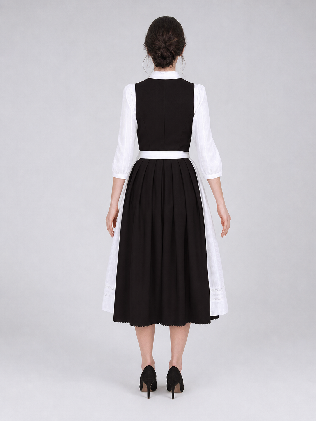 Historical Dress Costume for Cosplay, Black and White back view