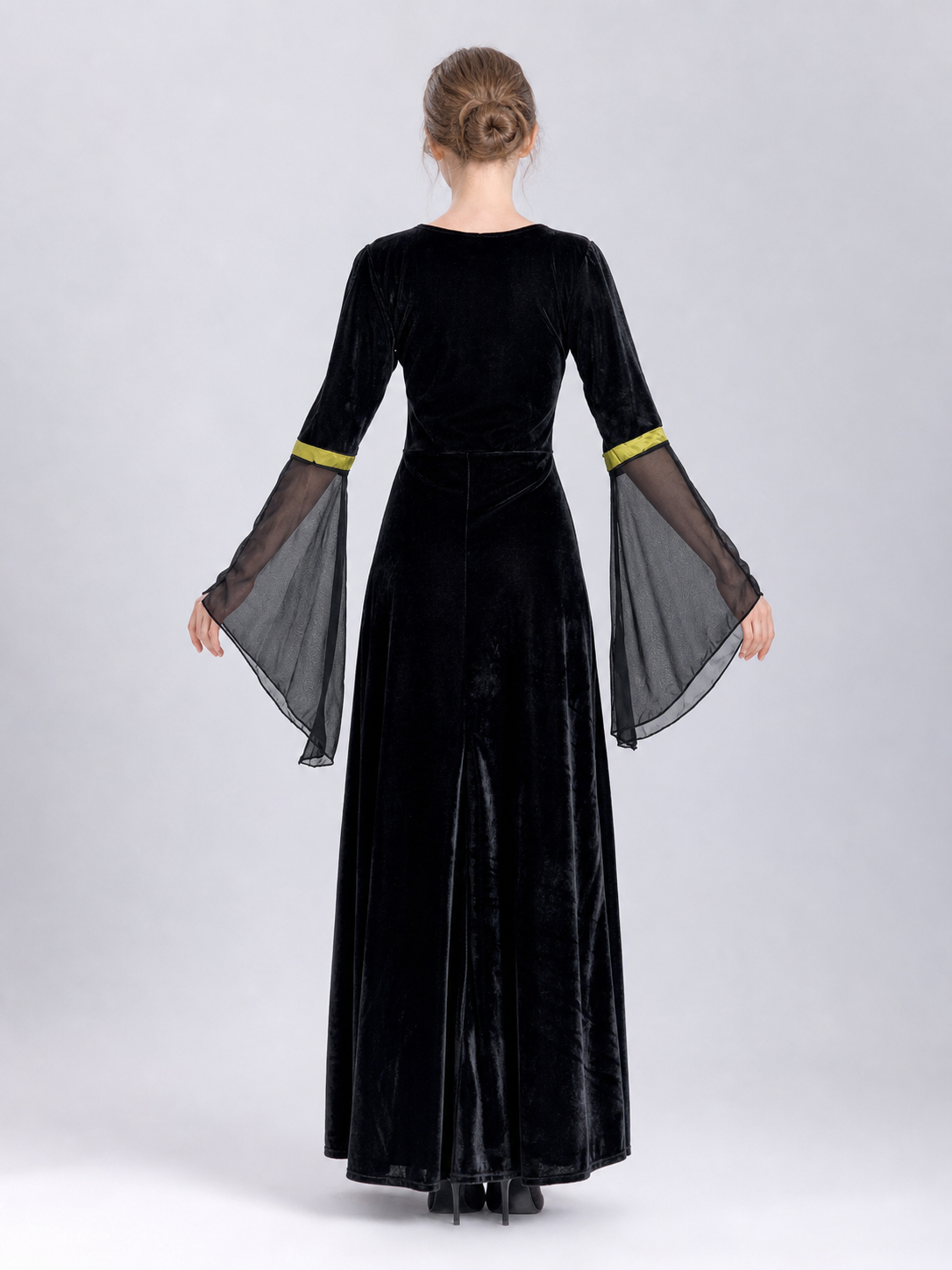 Witch Costume: Long Dress and Hat back view