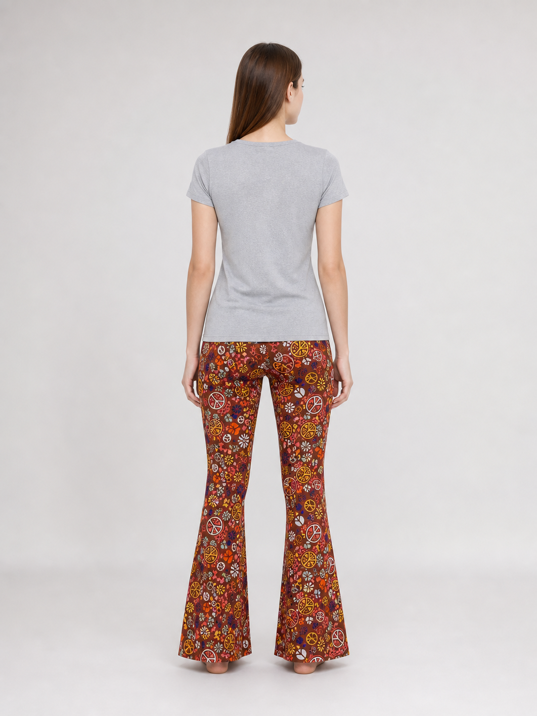 Hippie-Style Set with Bell-Bottom Pants and Accessories