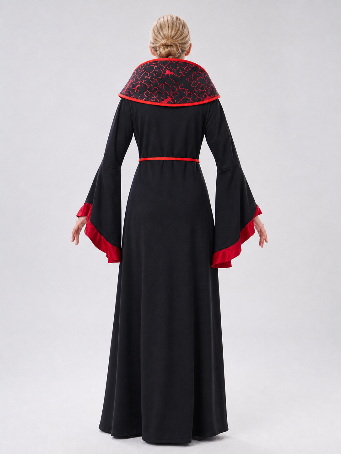 Long Gothic Vampire Cosplay Dress with Necklace