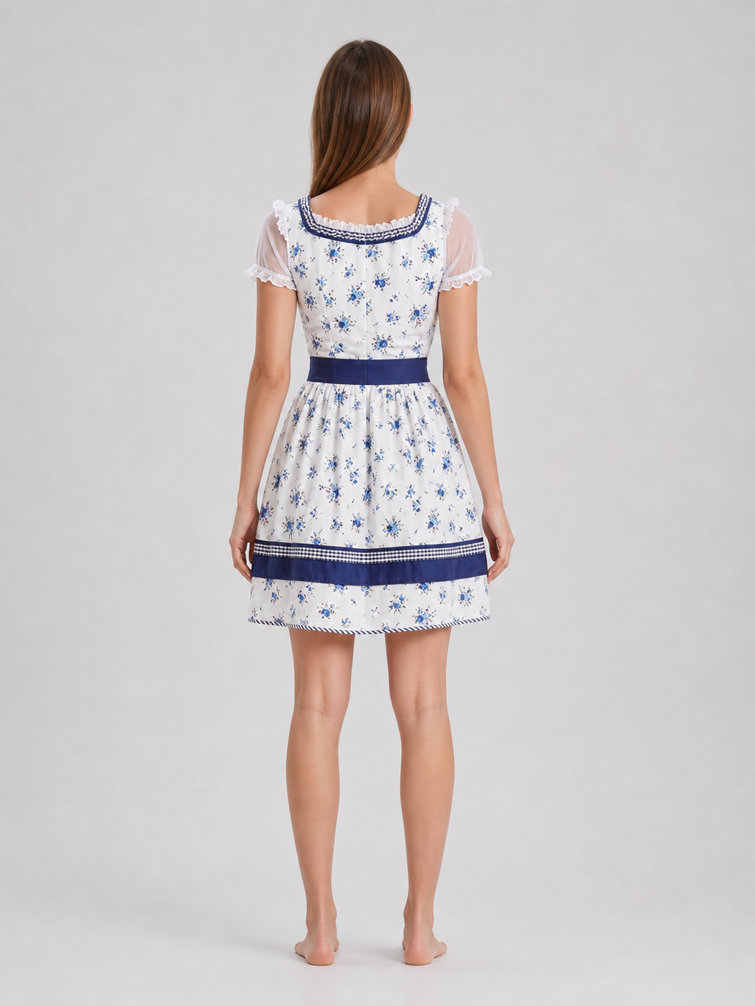 Bavarian Dirndl Dress with Apron for Oktoberfest