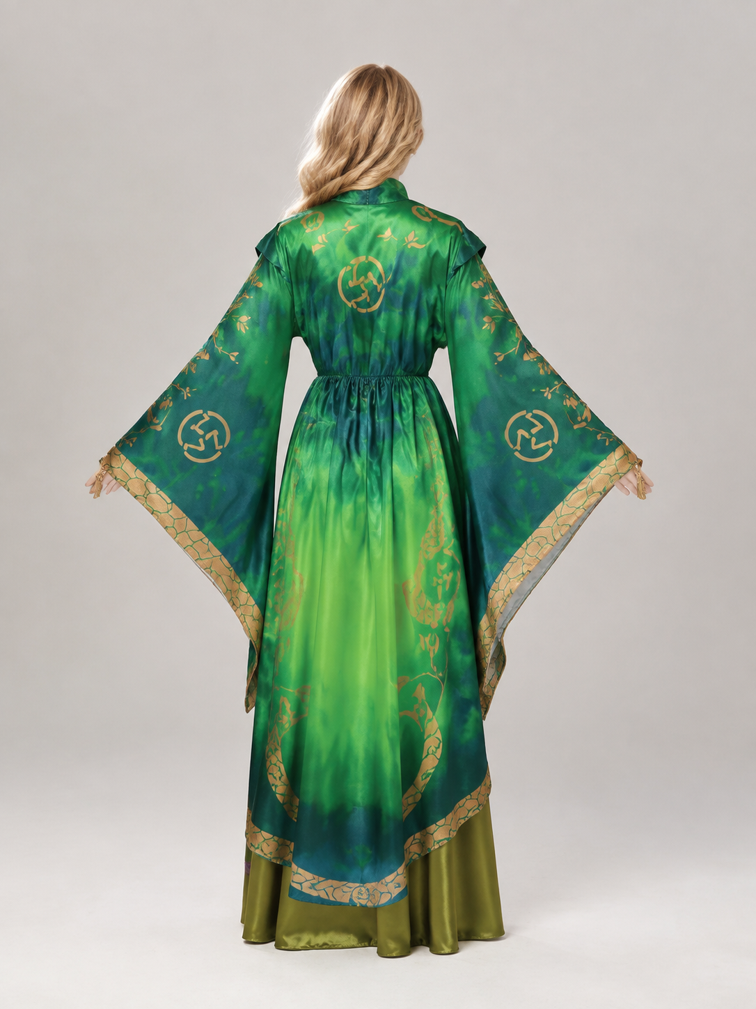 Medieval Cosplay Costume with Cape and Lacing back view