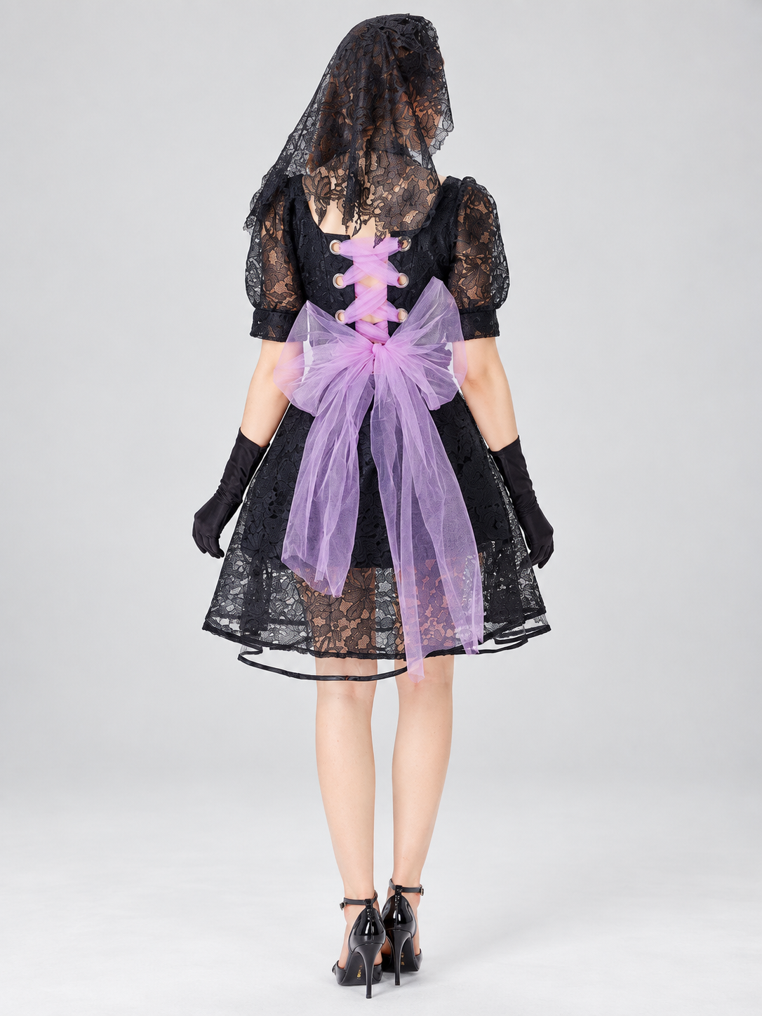 Vampire Costume: Black Dress, Veil, Gloves