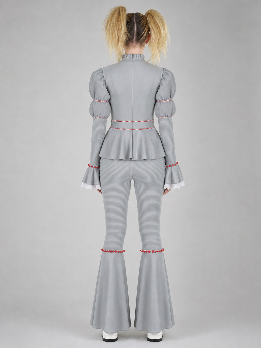 Pennywise Carnival Costume — Clown Look