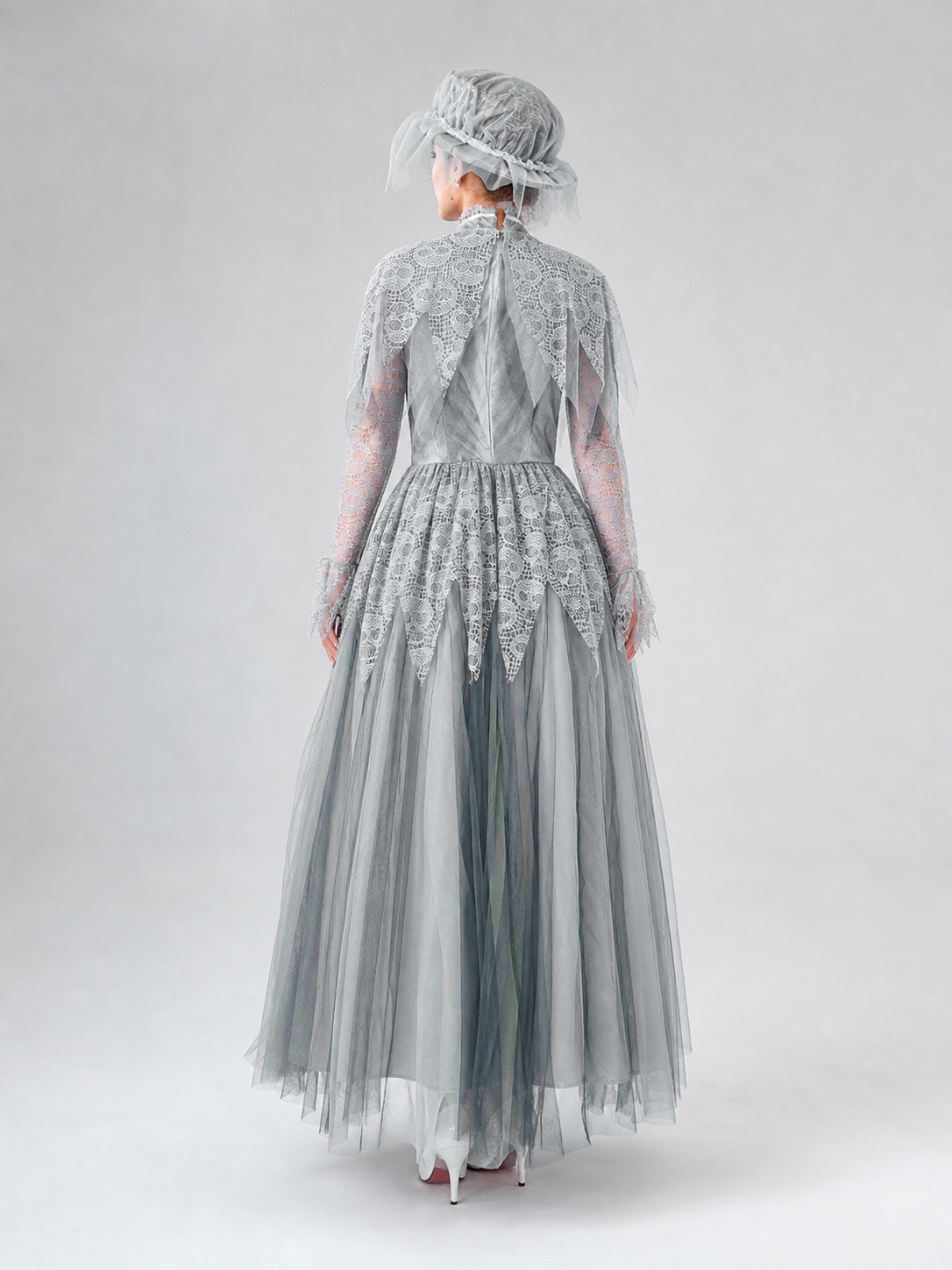 Gothic Halloween costume with dress and veil