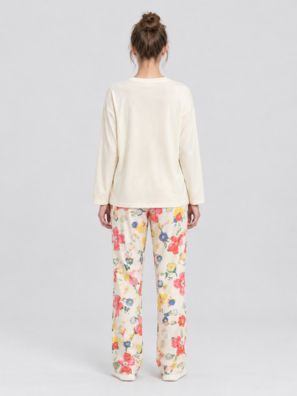 Light pajama set with long-sleeve top and long pants with prints