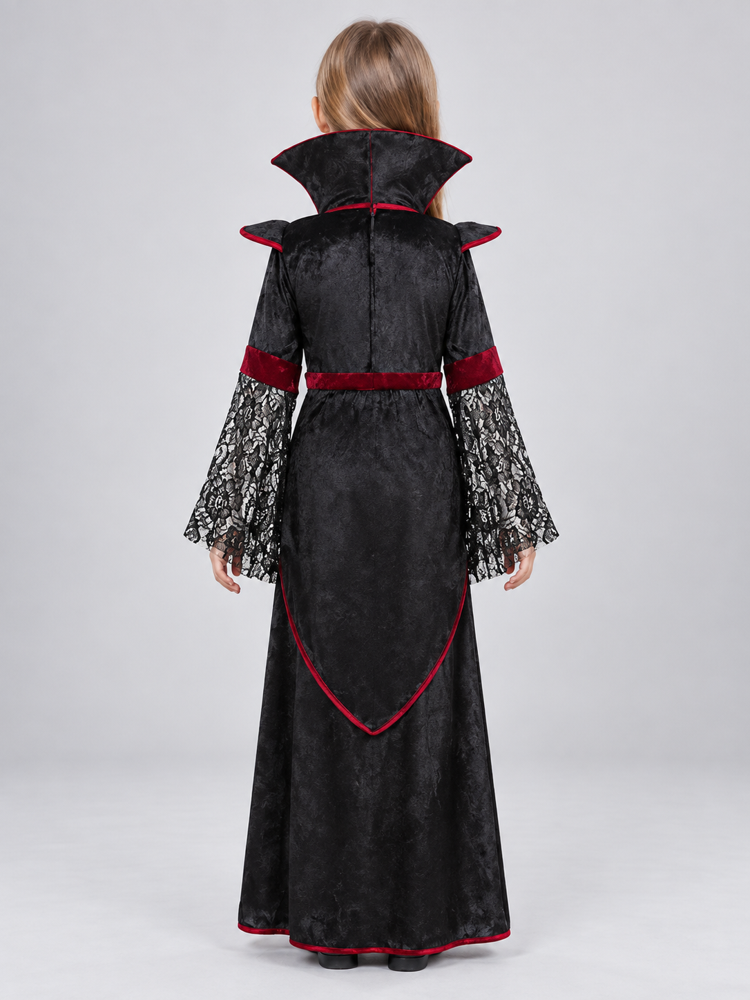 Vampire Costume: Dress with Choker