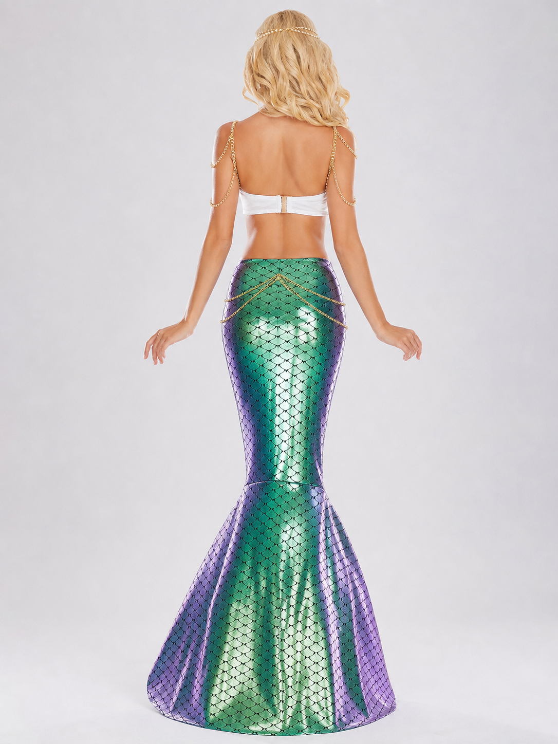 Mermaid Skirt for Cosplay with a Shimmering Pattern