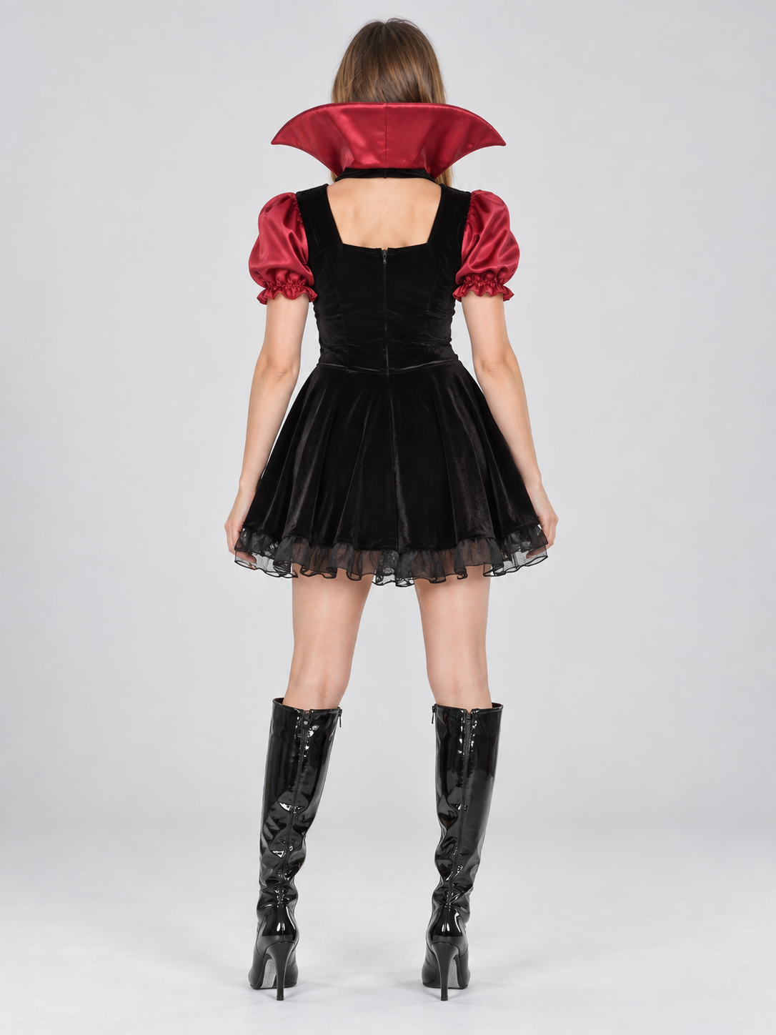 Vampire Costume: Dress, Fangs, Bag, Jewelry